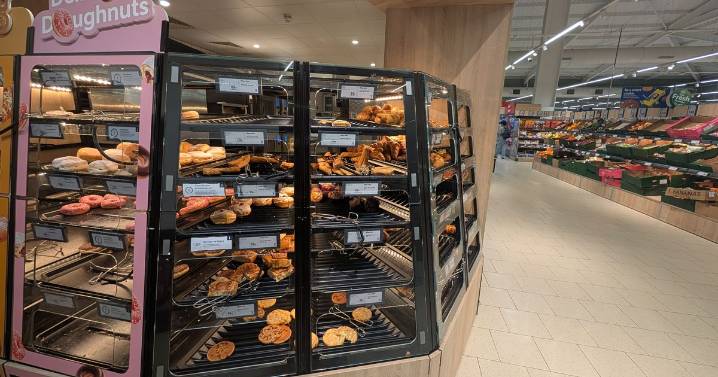 I compared the bakeries at Lidl, Morrisons, Sainsbury's and others