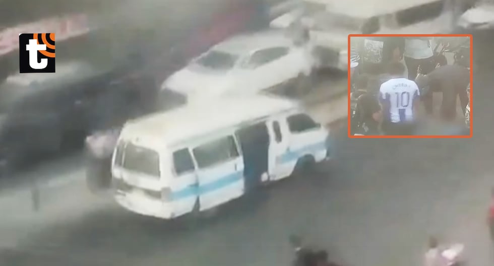 ¡Lo mataron a plena luz del día! Jalador de combi es asesinado de un balazo en la cabeza en Ate El sicario se encontraba en un auto rojo, que se detuvo en la Carretera Central para disparar contra la 