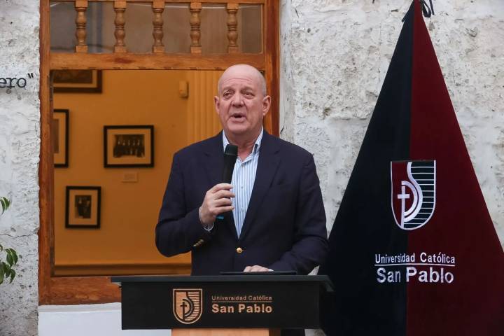 Cancillería da la bienvenida a X Congreso Internacional de la Lengua Española en Arequipa