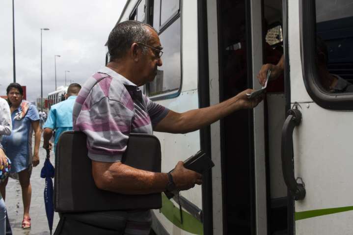 Constante aumento del dólar amenaza la permanencia del servicio de transporte en Lara