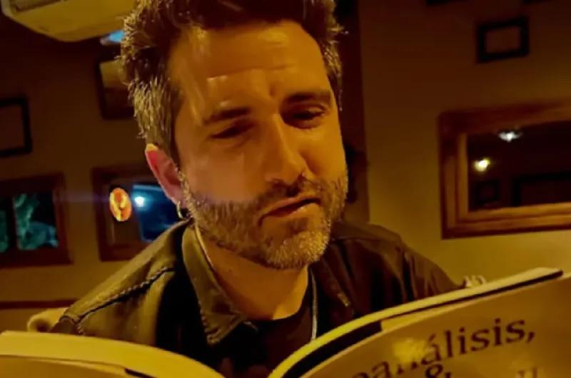 Investigan al psicólogo e influencer "Doctor Chinaski" por presuntos abusos sexuales y de poder