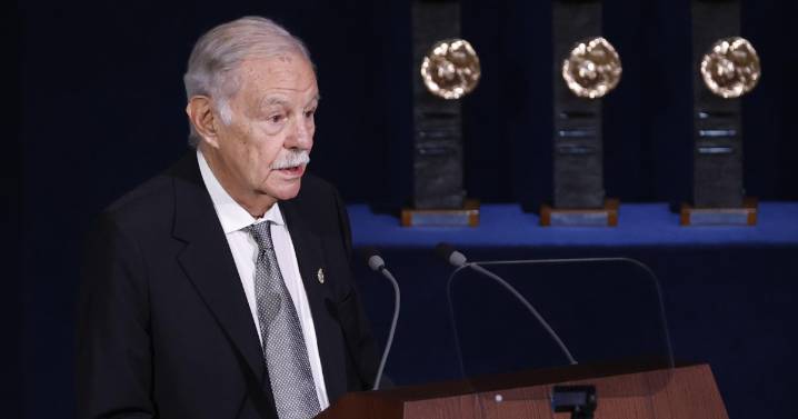 Eduardo Mendoza: «No me gusta el mundo tal como lo veo»