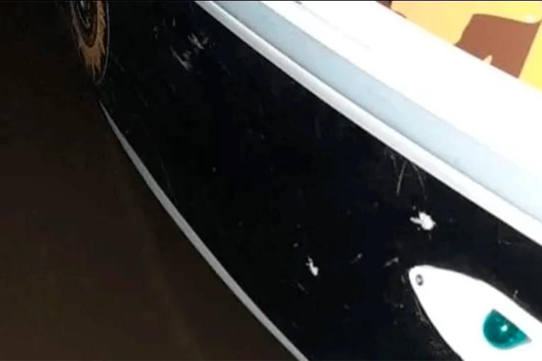 Policías que patrullen arroyos, canales y brazos del río Paraná podrán usar fusiles FAL