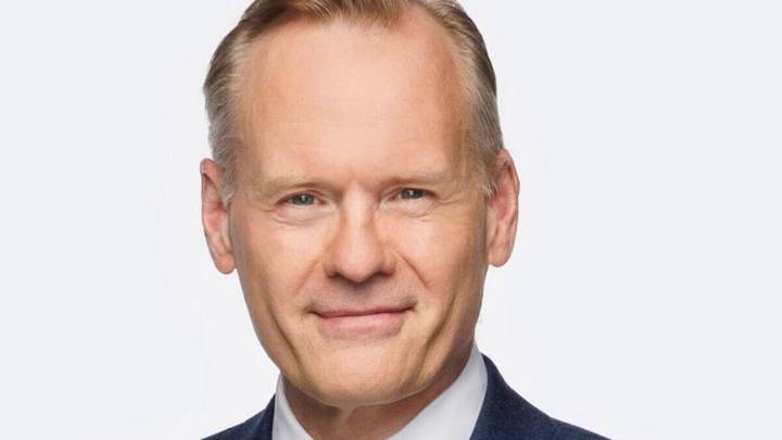 Veteran anchor John Dickerson announces departure from CBS, to exit by year