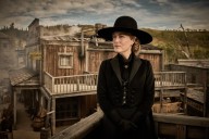 'The Abandons': Netflix Shares First Photos & Start Date