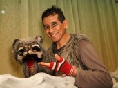 Osqui Guzmán: El lobo oscuro que asusta a los chicos en el Colón y a la policía en la vida real