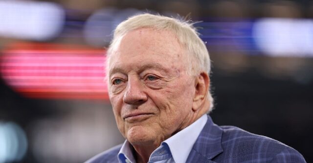 NFL Fines Jerry Jones After He 'Accidentally' Flipped Fans Off During Cowboys Win