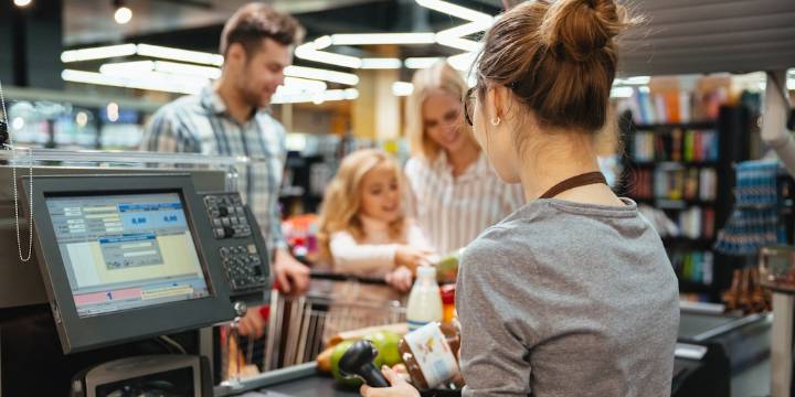Cuánto cobra un cajero de supermercado en octubre 2025