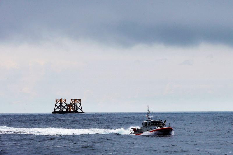 US shipbuilders, ports take knock-on hit from Trump assault on offshore wind