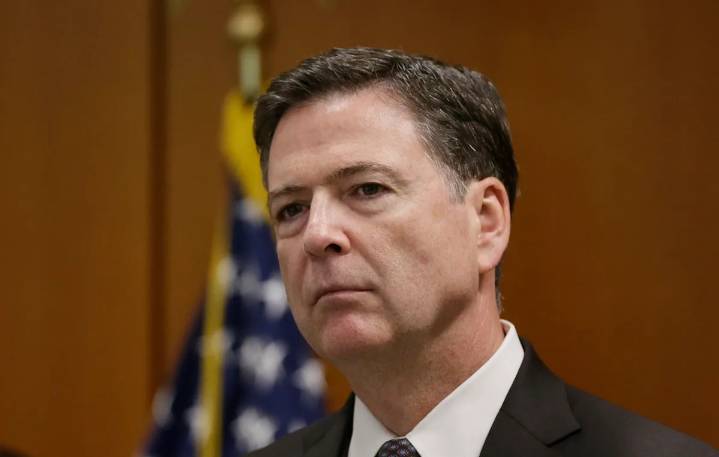 Los fiscales pueden tomar medidas para destituir al abogado defensor de James Comey