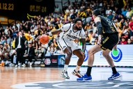 Fuerza Regia le gana el primero a Panteras de Aguascalientes