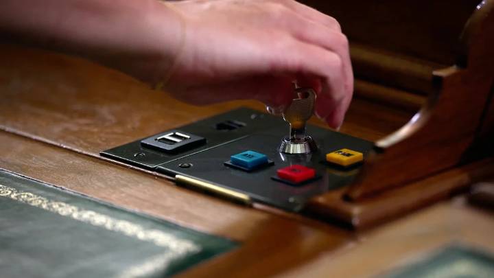 California lawmakers keep dodging tough bills by not voting. Here are the worst offenders