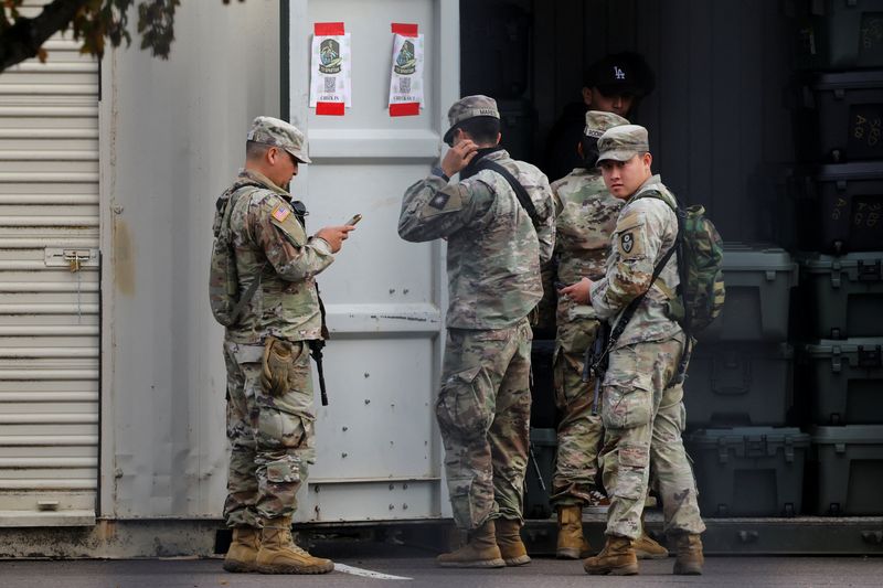 US appeals court lifts roadblock to Trump troop deployment to Portland