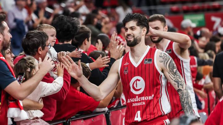 Yusta ya es el jugador que más minutos ha vestido la camiseta del Casademont Zaragoza