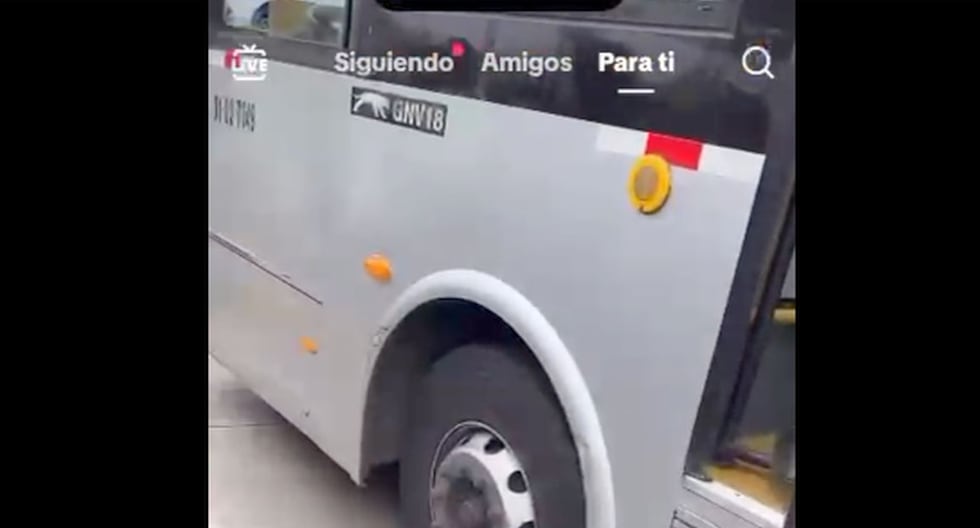 Metropolitano: pinchan llantas de bus en Estación Universidad en Comas por paro de transportistas