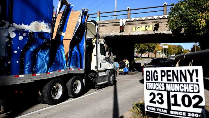 Big Penny 1, Bud Light truck 0. Semi hauling beer latest to hit Lansing bridge