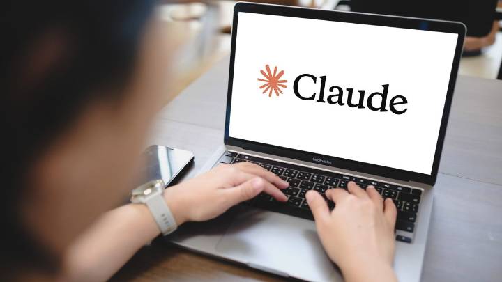 Claude 4.5 just launched — 7 prompts that show what it can really do