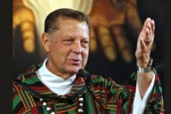 Father Michael Pfleger diagnosed with prostate cancer 
