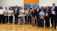 Hermosillo rinde homenaje a 17 figuras del deporte local en ceremonia de ingreso al Salón de la Fama
