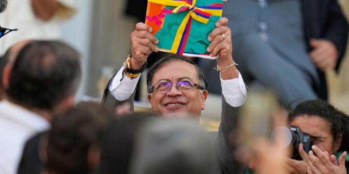 Comisión Séptima del Senado suspendió el debate de la reforma a la salud: piden claridad sobre su financiamiento