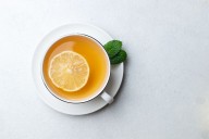 What Happens to Your Immunity and Blood Sugar When You Drink Green Tea With Lemon