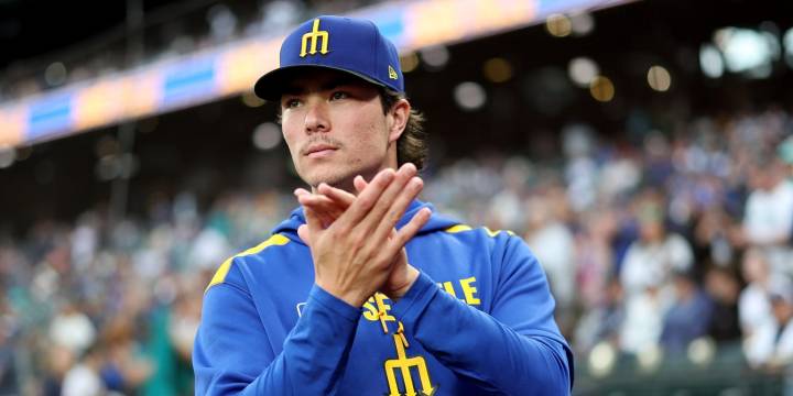Mariners optimistic Bryan Woo will be available for ALDS