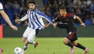"A quién se le ocurre": Alexis salió reemplazado en derrota del Sevilla y así reaccionaron los hinchas