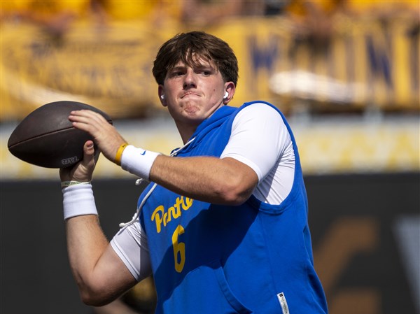 Clay graduate Mason Heintschel leads Pittsburgh past Boston College in 1st collegiate start