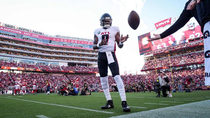 Column: The 49ers played game Falcons wanted to on 'Sunday Night Football'