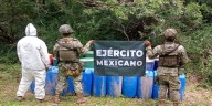 Aseguran más de mil litros de químicos para la fabricación de droga sintética en Sinaloa