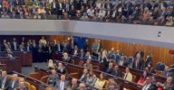 Dos diputados israelíes, expulsados del parlamento por pedir dos Estados