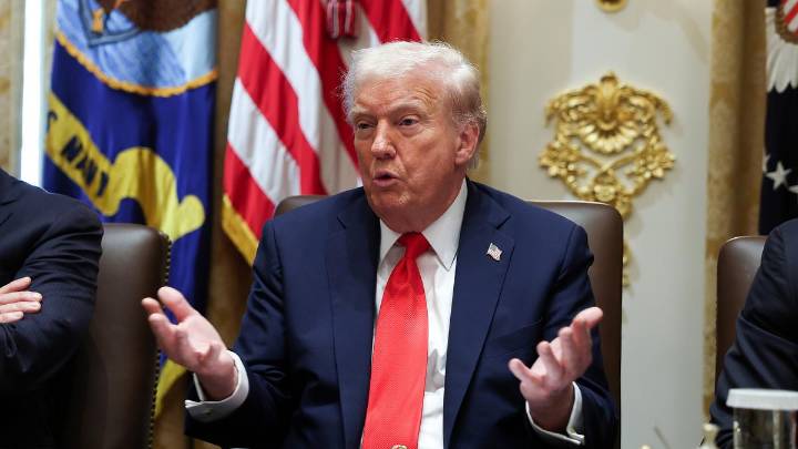Economy 
                                            Premium
                                          Trump’s wars on trade, Fed top economic threats