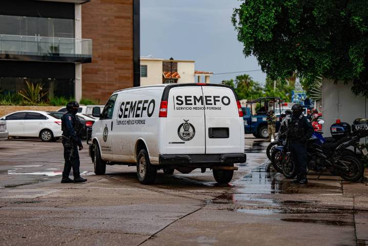 Deja 2 muertos y un policía herido nuevo hecho violento en Sinaloa