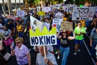Kentuckians turn out at peaceful ‘No Kings’ protests across the state