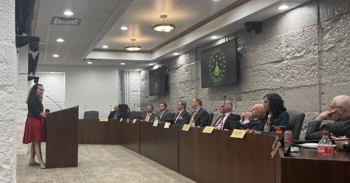 Pharmacists press lawmakers to drop ‘out of date’ law test from licensing requirements
