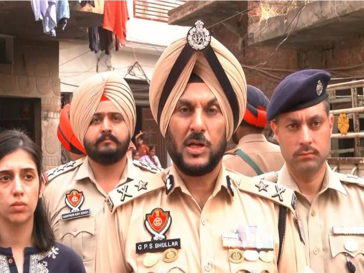 Punjab Chief Minister Enforces Anti-Corruption Ethos Amid High
