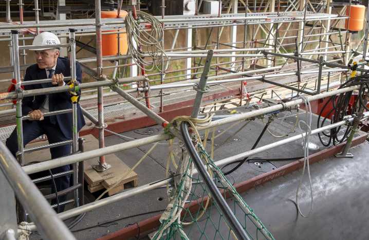 Analyst says Ottawa should pick German sub builder over South Korean rival