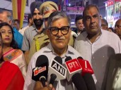 Gulab Chand Kataria visits Udaipur market during Diwali