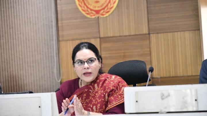 Chandigarh cops shielding Haryana DGP, Rohtak SP? IPS Puran Kumar’s IAS wife flags ‘incomplete FIR’