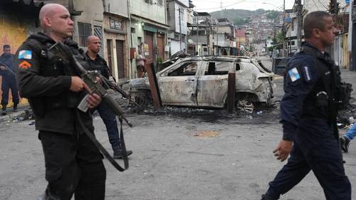 Redada masiva brasileña contra pandilla en Río deja al menos 60 muertos y 81 detenidos