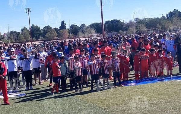 Inauguran temporada 2025-2026 del Club Veteranos
