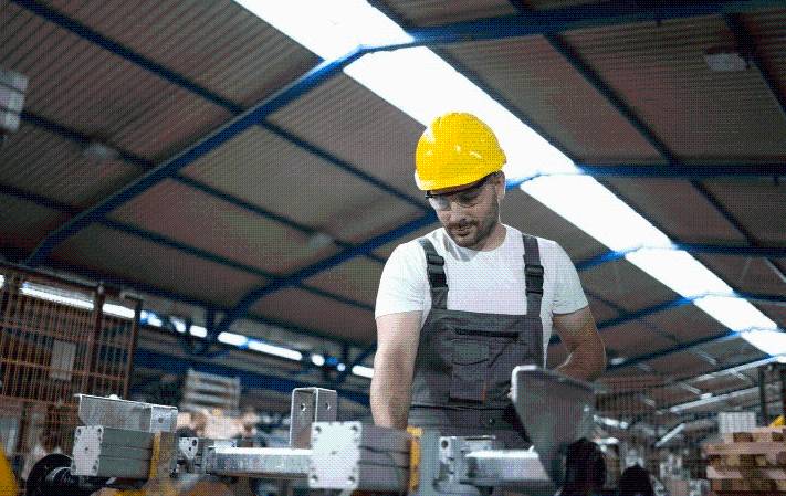 Milei propone reemplazar las paritarias por un sistema de «salarios dinámicos»