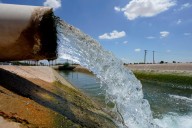 Road closures in Elk Grove due to pipeline project, delivering gallons of recycled water
