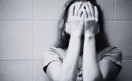 Intenta mujer acabar con su vida en Acuña; resulta herida en la mano