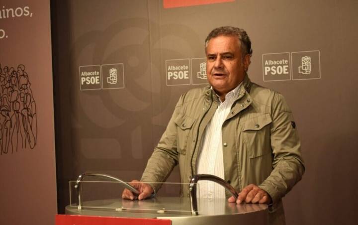 El PSOE critica la falta de compromiso del alcalde