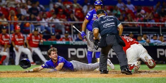 Charros remonta y vence a Venados en extra innings
