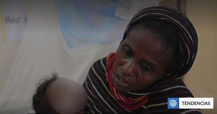 Crisis humanitaria en Sudán: madre debió elegir qué gemela salvar al no poder pagar medicamentos
