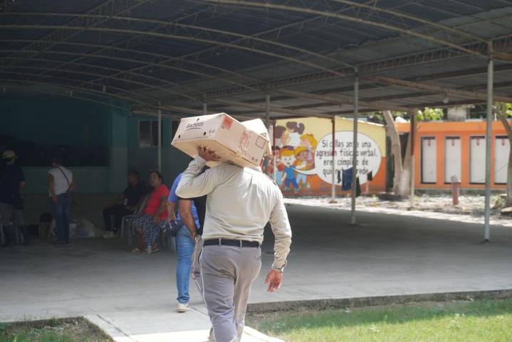 El DIF Estatal mantiene apoyo a familias afectadas por las inundaciones en el norte de Veracruz