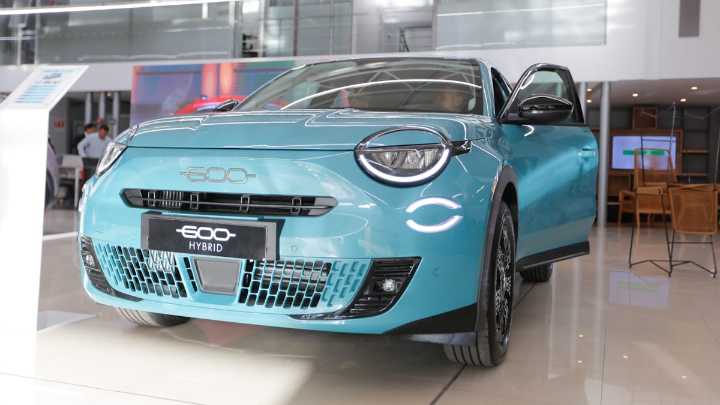 En fotos: cómo es el nuevo Fiat 600 por dentro