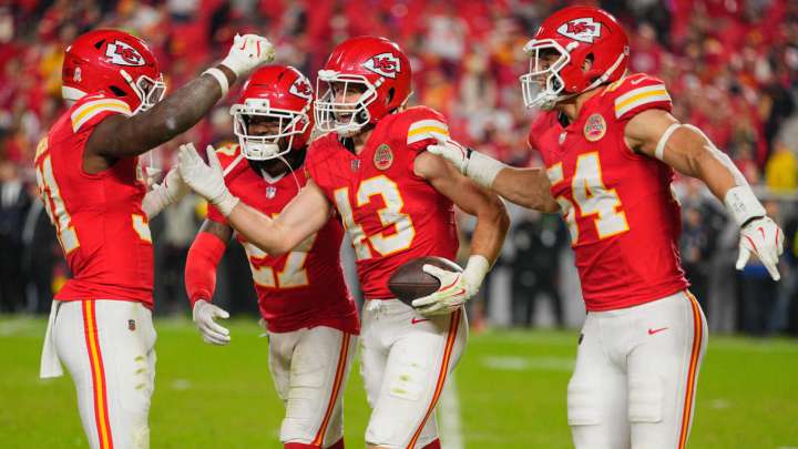 'MNF' takeaways: Stout defensive effort leads Chiefs to win